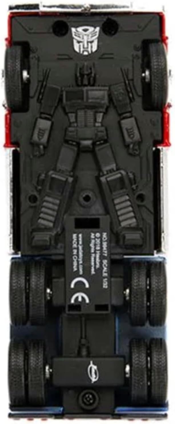 Otra imagen de Transformers - Optimus Prime escala 1/32